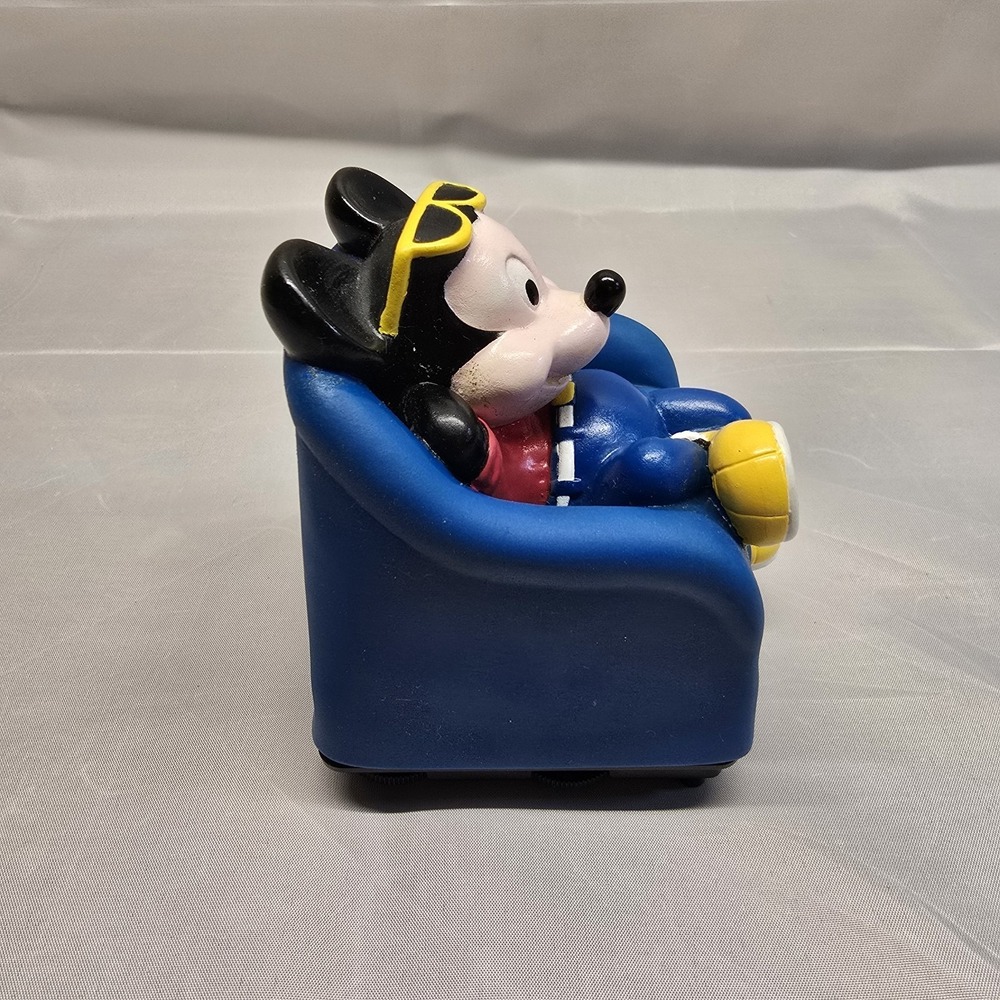 Vintage 1988 Radio Shack/Walt Disney‎ "Mickey Mouse Armchair AM Radio" - Picture 2 of 6